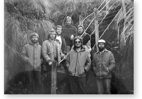 GOUGH 34 (1988-1989): Back (L-R) Jo Daniel (Meteorologist), Hans Möller (Medic), André Meyer (Meteorologist); Front: Daniel van den Heever (Radio Technician), Robin Matthews (Radio Operator), Eugene Burger (Senior Meteorologist/Leader), Philp de Wet (Diesel Mechanic).