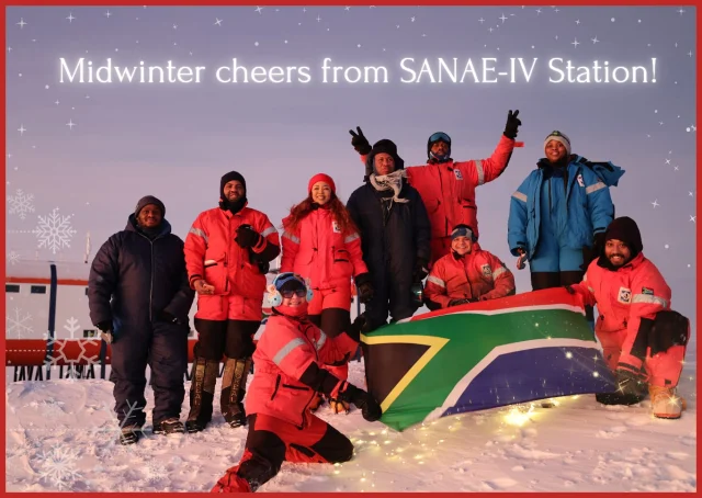 Midwinter Greetings from SANAE64
https://wp.me/p6ZWWZ-2BB
#Midwinter2025 #SolsticeDay #SANAP #SANAEIV #MarionIsland #GoughIsland #AuroraResearch #SANSA #PolarScience #WinterSolstice #OverwinteringLife